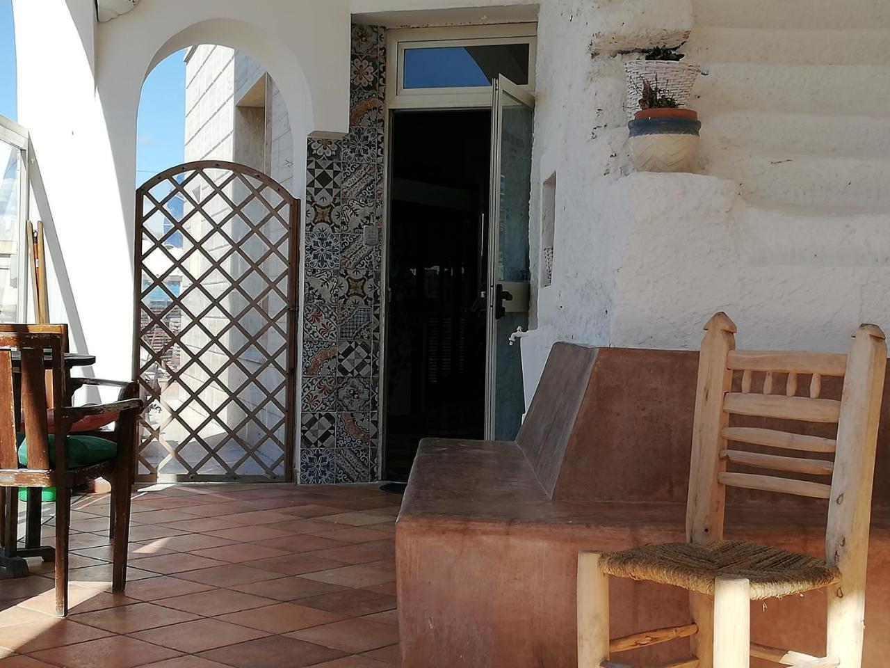 Blue Moon Pantelleria